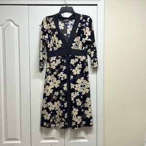 Enfocus floral tan, black and blue dress size 14P